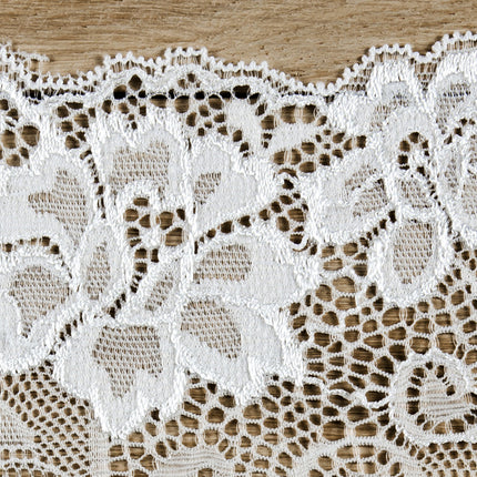 Chemin de table Dentelle 18cm 9m