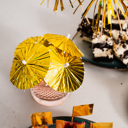 Bâtons de cocktail dorés Parasol 10cm 10pcs