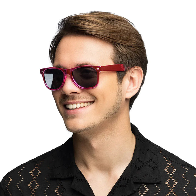 Lunettes de soleil roses brillantes