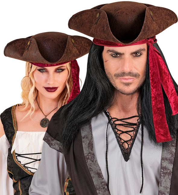 TRICORNE EN CUIR BRUN ALTÉRÉ
