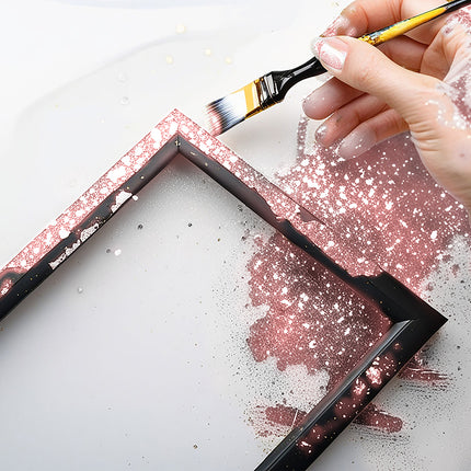 1 pot de paillettes biodégradables ou 10 gr de rose