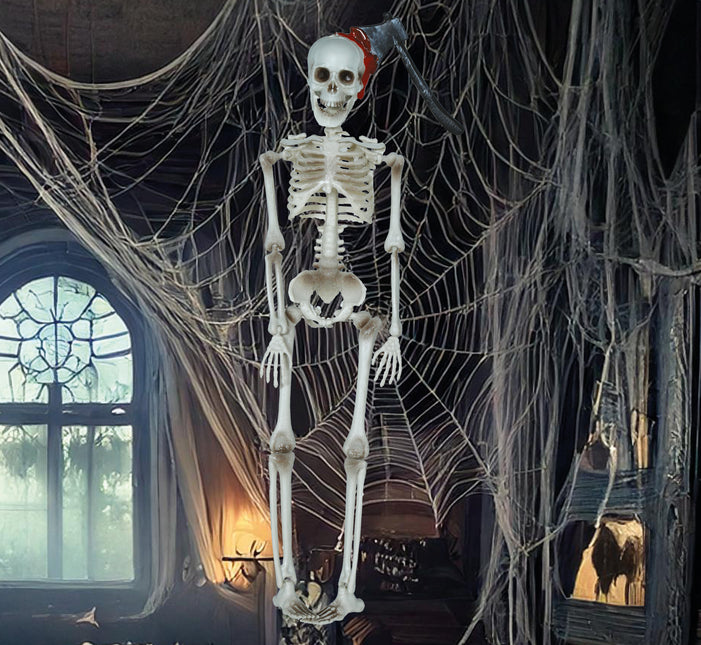 Décoration suspendue d'Halloween Squelette avec hache 40cm