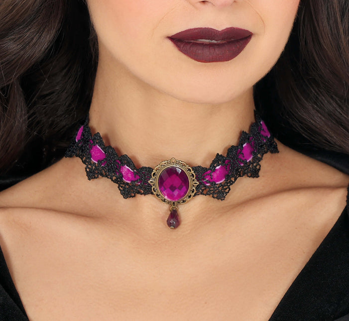 Collier violet noir
