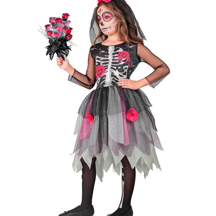 ROBE DE SQUELETTE AVEC DES ROSES