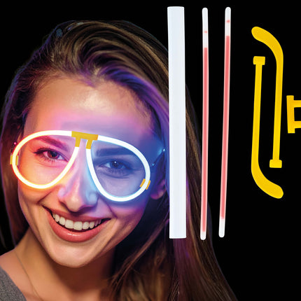 Lunettes de couleur qui brillent dans le noir