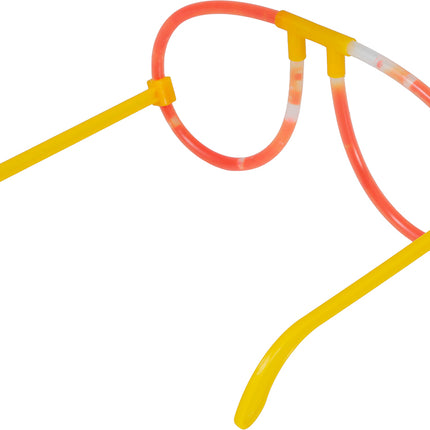 Lunettes de couleur qui brillent dans le noir