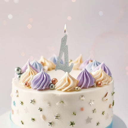 Bougie argentée 4 ans pailletée 12.5cm