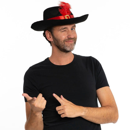 Chapeau mousquetaire en feutre