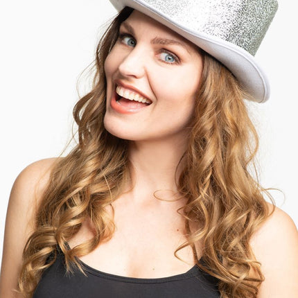Chapeau haut pailleté argent