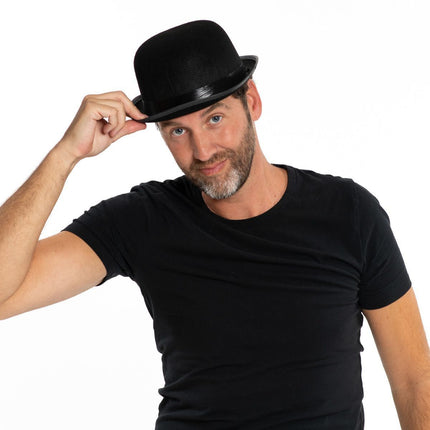 Chapeau melon en feutre noir