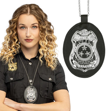 Collier avec badge « Super police »