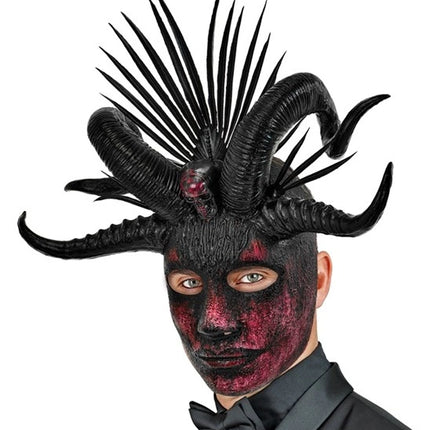 MASQUE DE PRÊTRE VAUDOU