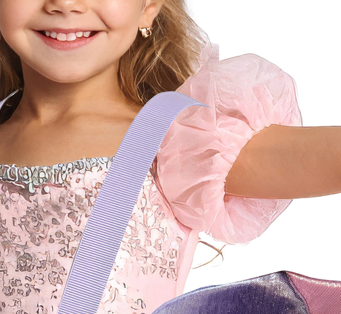 Fille au costume de licorne