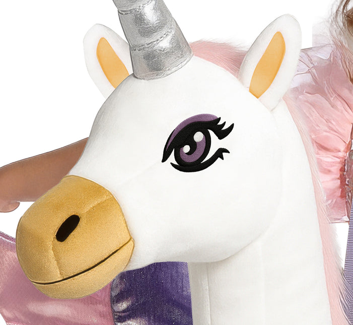 Fille au costume de licorne