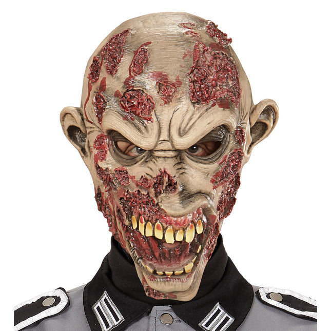 Combattant de masque d'Halloween
