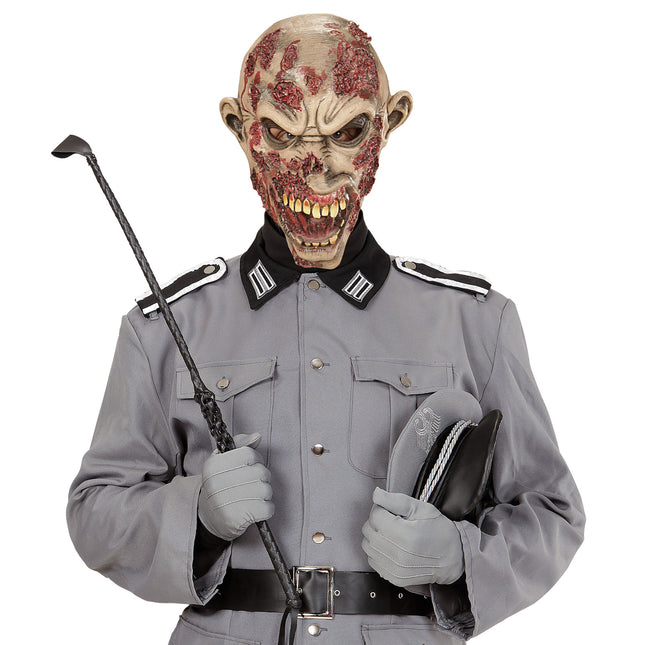 Combattant de masque d'Halloween