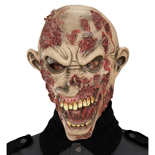 Combattant de masque d'Halloween