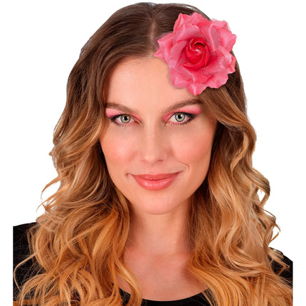 Fleur de cheveux rose