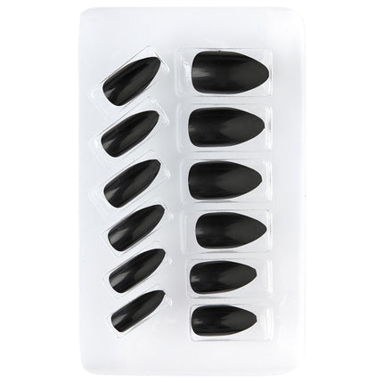 Faux ongles noirs