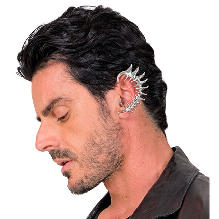 Boucle d'oreille « faux piercing » pour Halloween