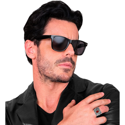 Bague d'Halloween avec pierre précieuse rouge