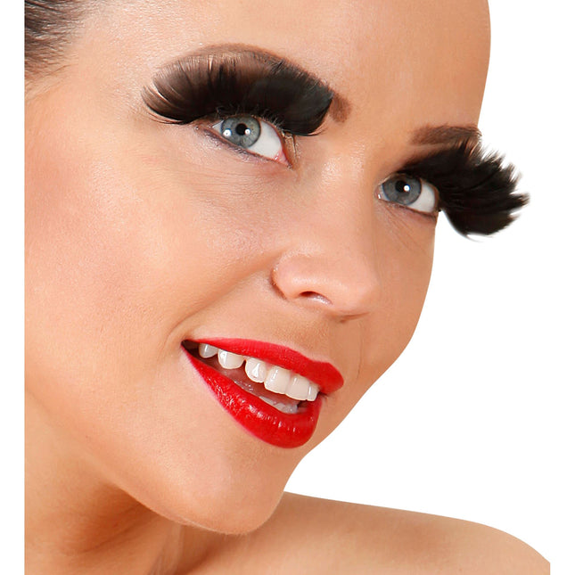 Faux cils noirs