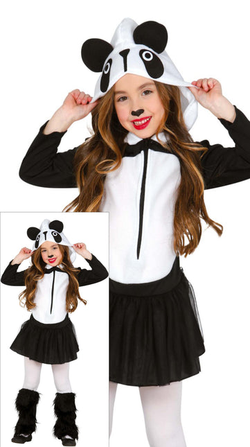 La fille au costume de panda