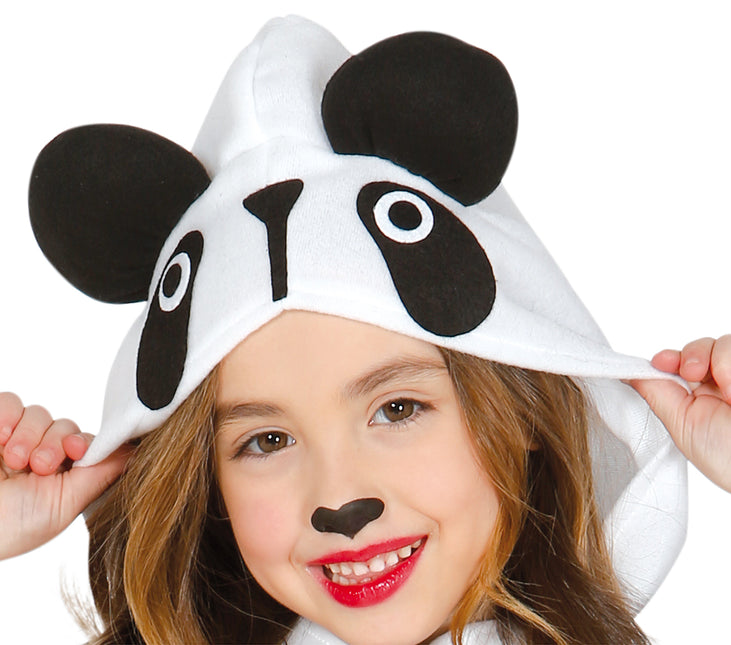 La fille au costume de panda
