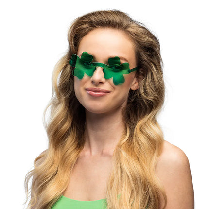 Lunettes de fête pour la Saint-Patrick