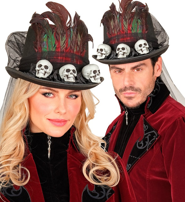 Chapeau d'Halloween haut avec des crânes