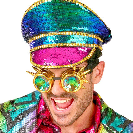 Casquette colorée avec paillettes et lunettes de protection