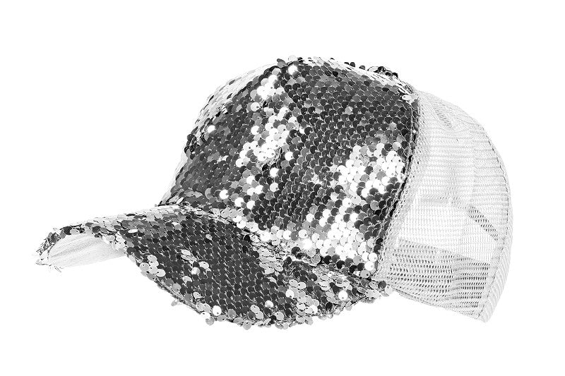 Casquette argentée à paillettes
