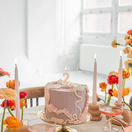 Bougie de 2 ans rose 10cm