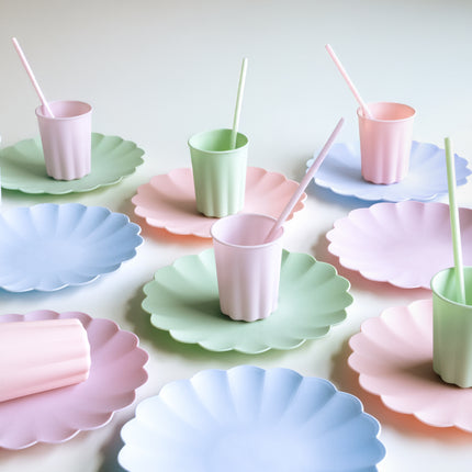 Pailles bleu clair en plastique 23cm 12pcs