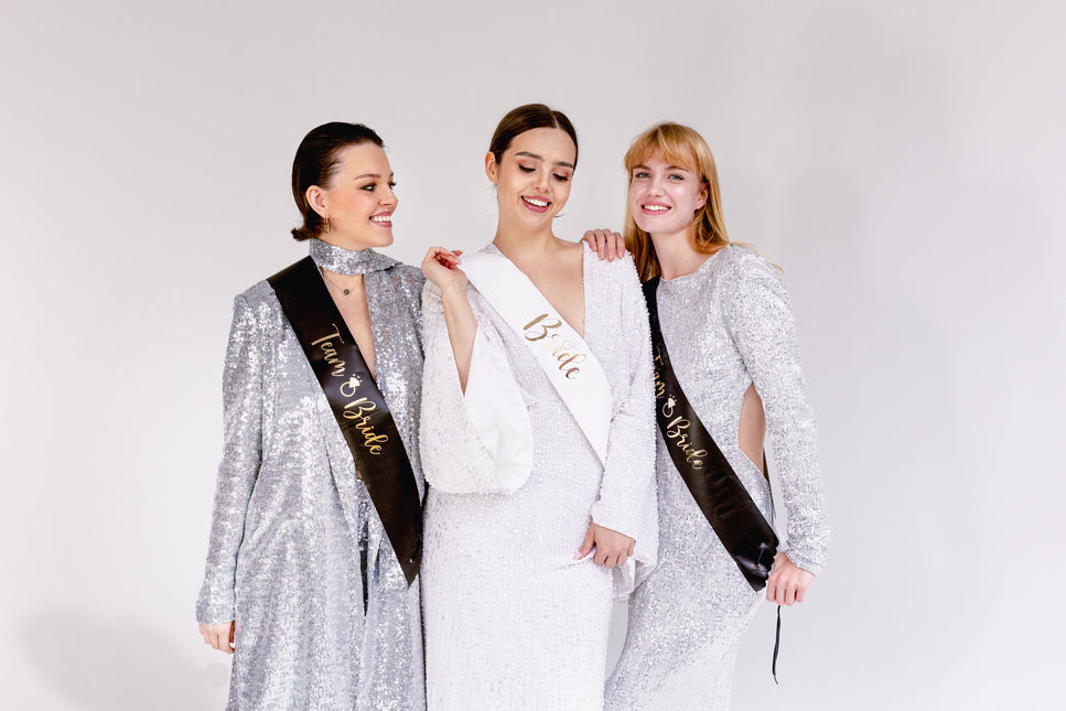 Ensemble d'accessoires de mariage noir et blanc