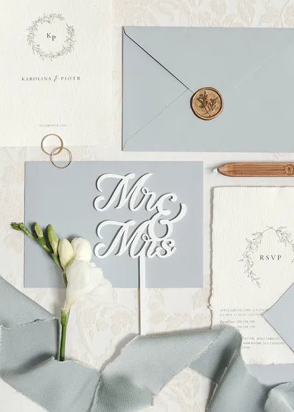 Acryl taarttopper MR & MRS, wit, 16,5 cm van Partydeco koop je bij Partywinkel