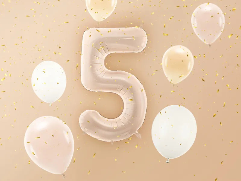5 Year Figure Balloon Beige Gloss Empty 72cm