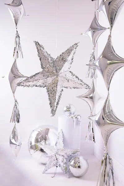Pinata étoilée argentée 68cm