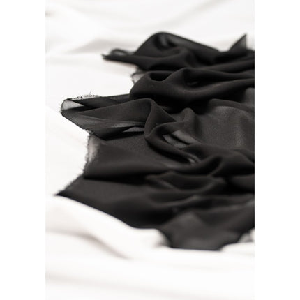 Chemin de table noir uni 5m