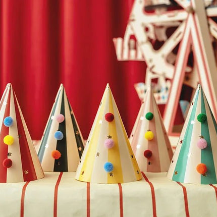 Circus Feesthoedjes 16cm 6st van Partydeco koop je bij Partywinkel