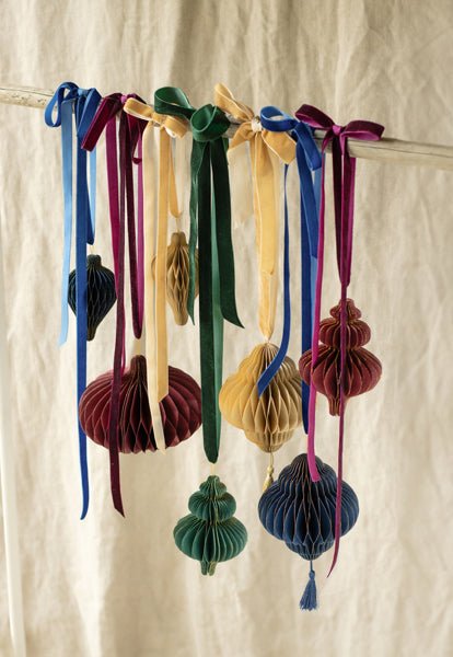 Donkergroene Lint Velour 10m van Partydeco koop je bij Partywinkel