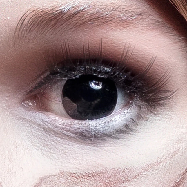 Lentilles de couleur noire