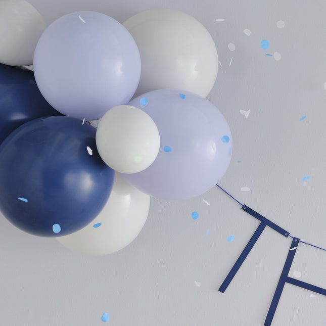 Guirlande bleue 30 ans avec ballons 1.5m