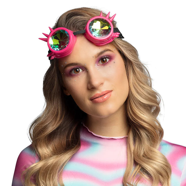 Festival de lunettes rose fluo