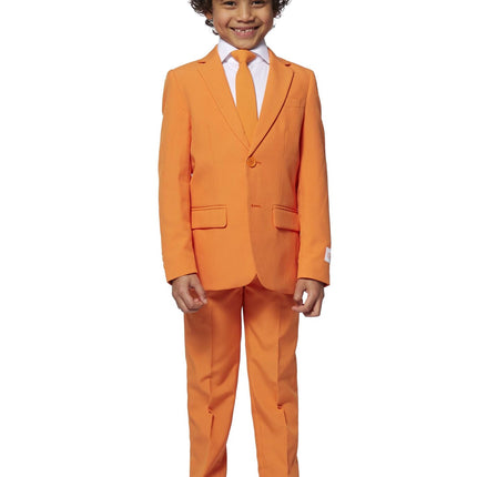 Garçon en costume orange <tc>OppoSuits</tc>