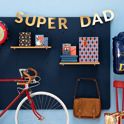 Carte de voeux Super Papa avec épingle en émail 15.5cm