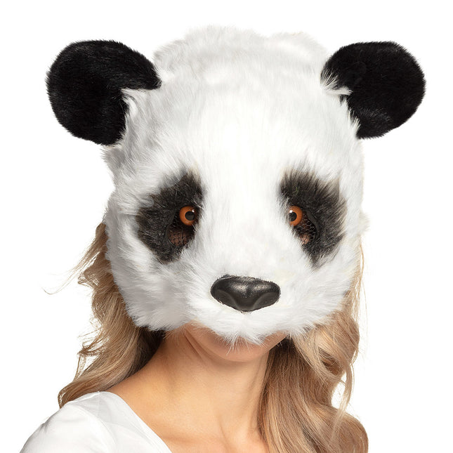 Panda à demi-masque