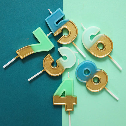 Bougie 8 ans Rétro Bleu 5cm