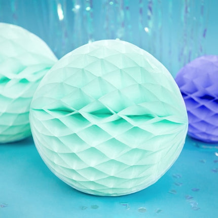 Boule en nid d'abeille vert menthe 30cm