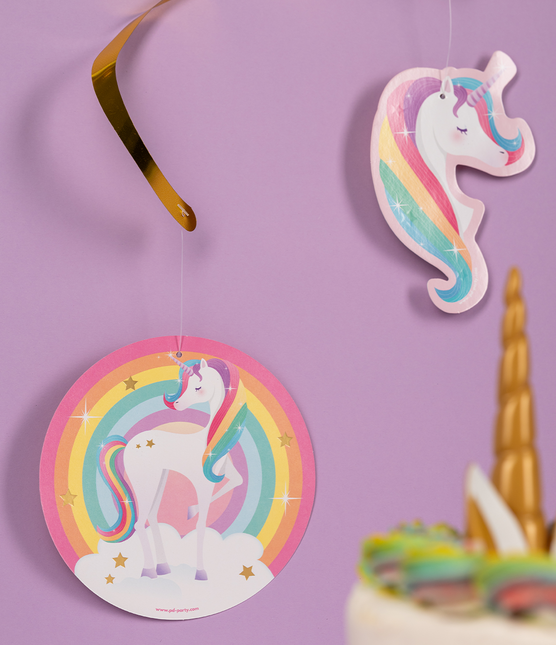 Décoration suspendue en forme de licorne